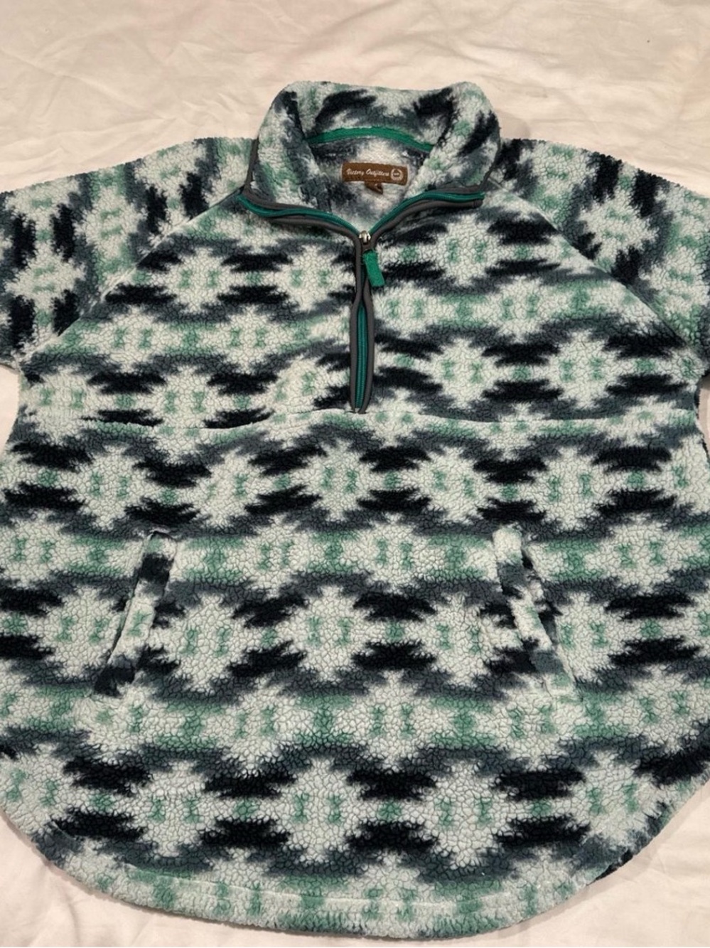 Cozy Patterned Quarter-Zip Sherpa Pullover - Green/Black/White